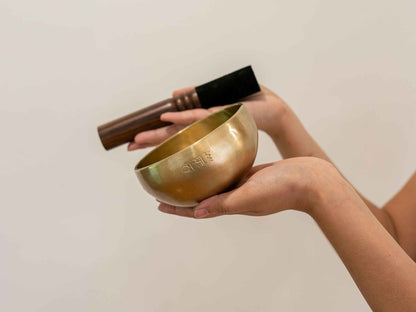 Hand Hammered Moon Singing Bowl - Base Note C#5 (540) Hz