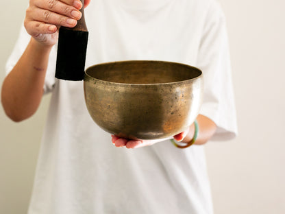 Tara Singing Bowl - Base Note F3 (171 Hz)