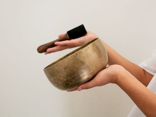 Tara Singing Bowl - Base Note F3 (171 Hz)