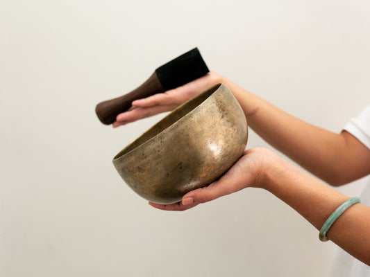 Tara Singing Bowl - Base Note F3 (171 Hz)