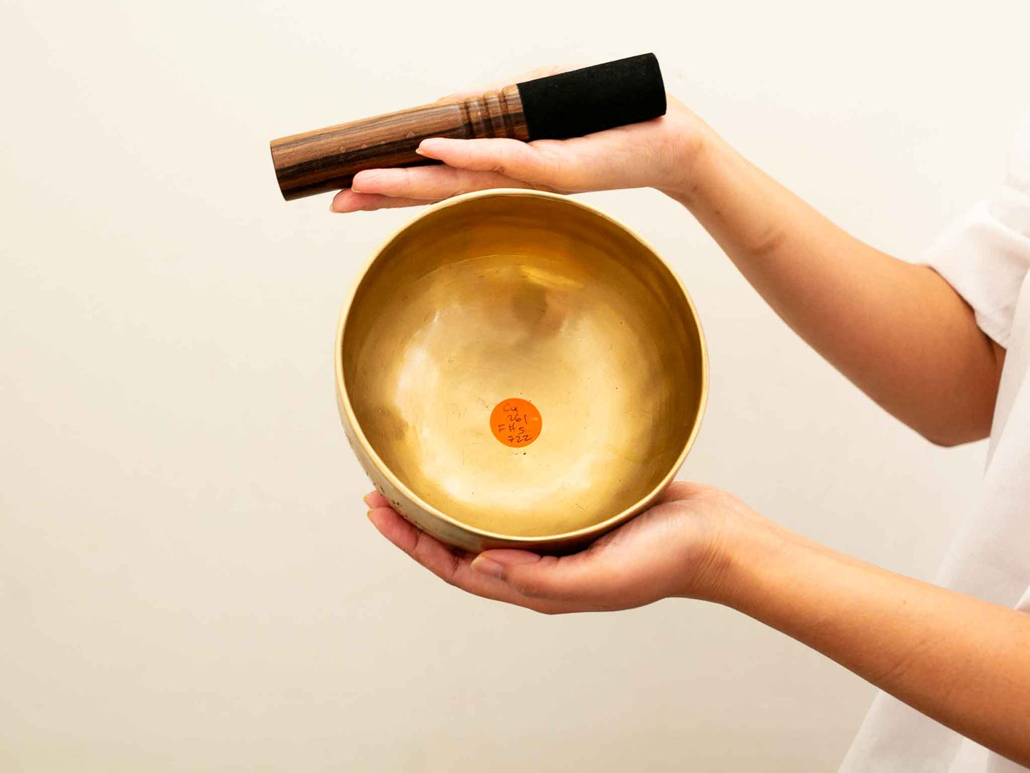 Hand Hammered Moon Singing Bowl - Base Note C4 261