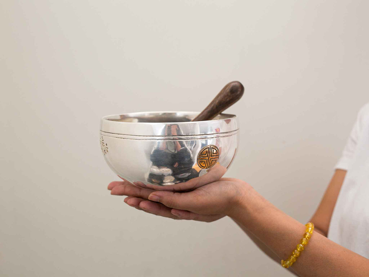 Silver Moon Singing Bowl - Base Note D4 (286 Hz)