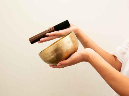 Hand Hammered Moon Singing Bowl - Base Note D4 298 Hz