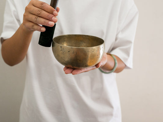 Small Tara Singing Bowl - Base Note D4 (299)