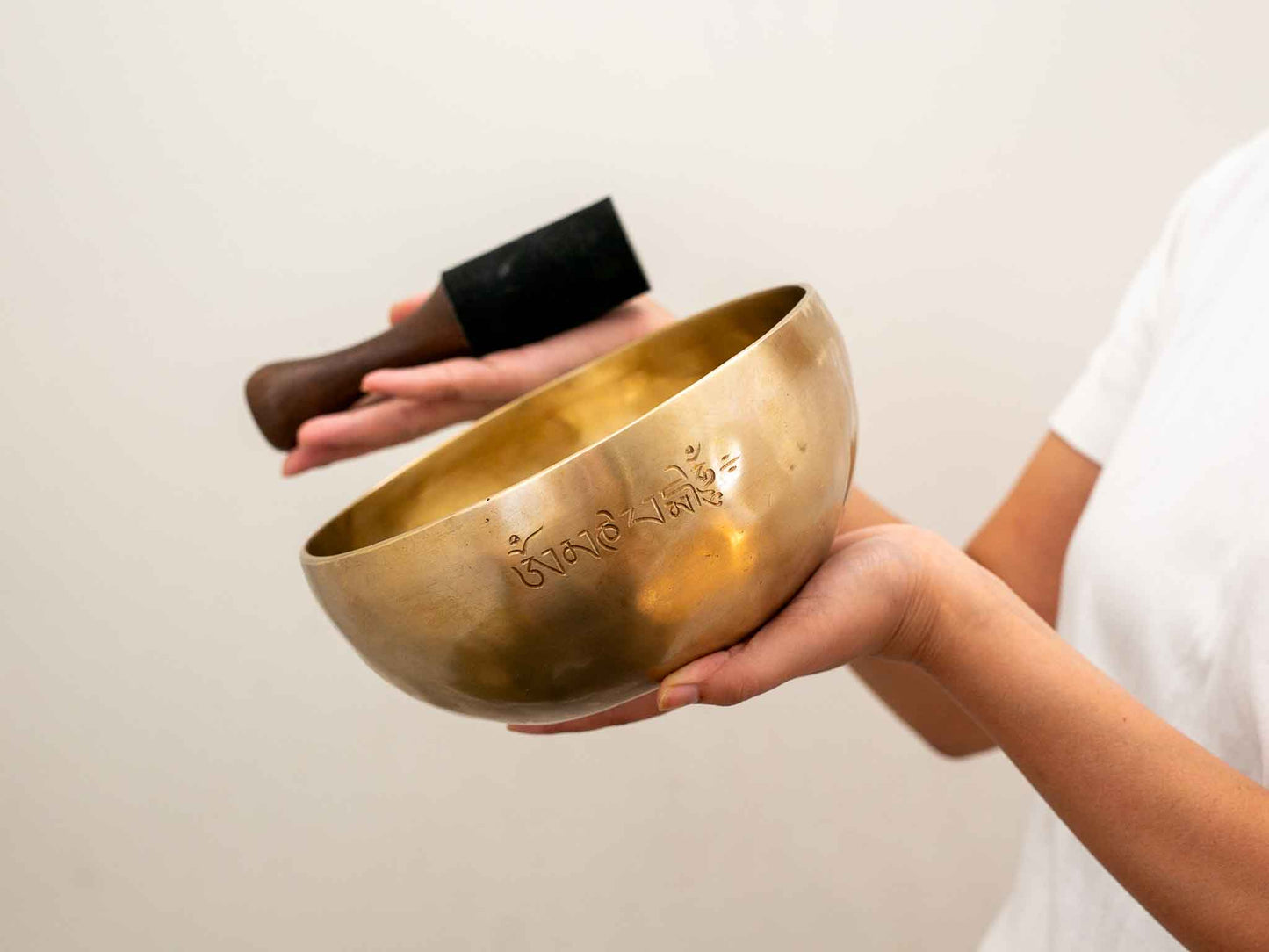 Hand Hammered Moon Singing Bowl - Base Note F#3 190 Hz