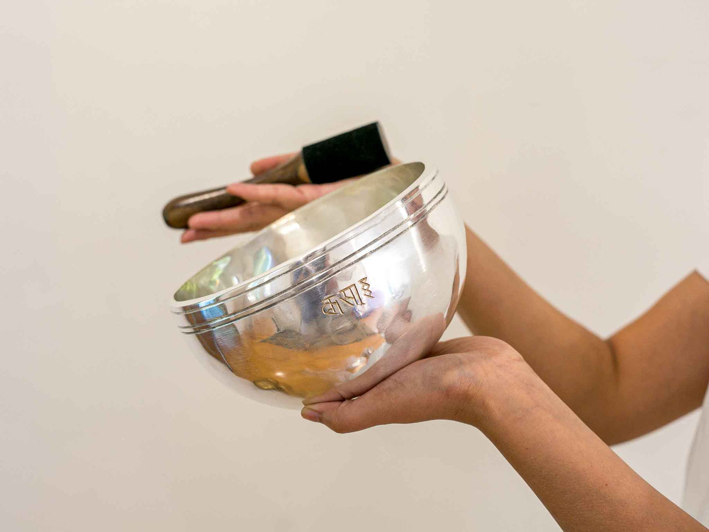 Silver Moon Singing Bowl - Base Note B3 (240Hz)