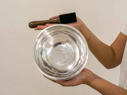 Silver Moon Singing Bowl - Base Note B3 (240Hz)