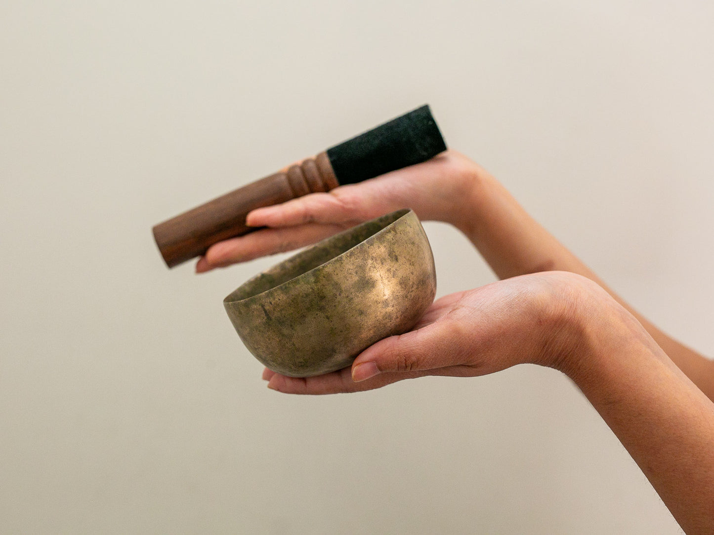 Small Tara Singing Bowl - Base Note A#4 (459)