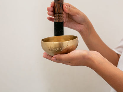 Hand Hammered Moon Singing Bowl - Base Note D#5 (632) Hz