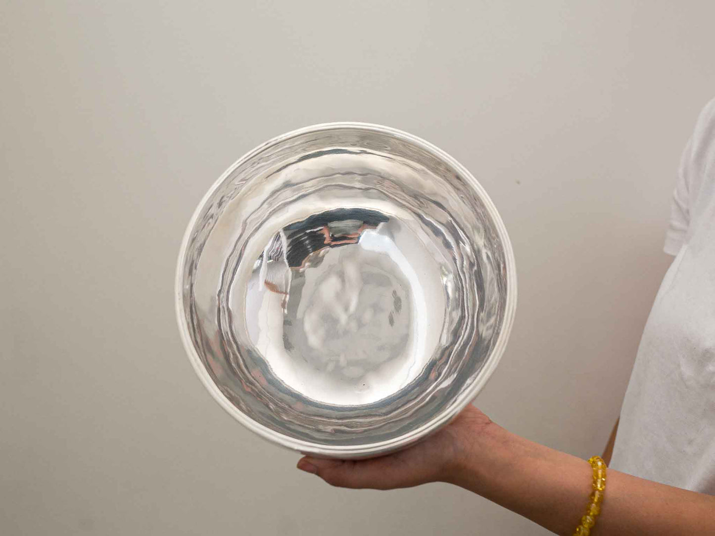 Silver Moon Singing Bowl - Base Note G#3 (211 Hz)