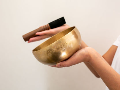 Hand Hammered Moon Singing Bowl - Base Note G#4 271 Hz