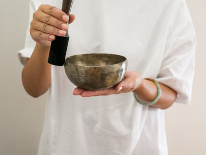 Small Tara Singing Bowl - Base Note F3 (177)