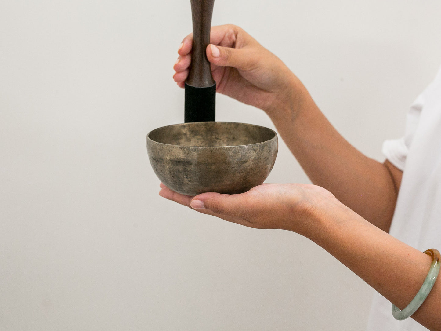 Small Tara Singing Bowl - Base Note F3 (177)