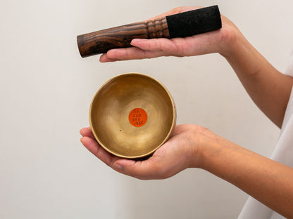 Hand Hammered Moon Singing Bowl - Base Note E5 (660) Hz