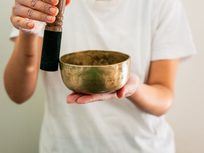 Small Tara Singing Bowl - Base Note G#4 (416)