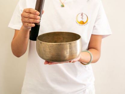 Remuna Singing Bowl - F#3 (188 Hz)