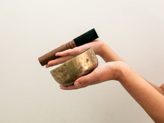 Small Tara Singing Bowl - Base Note G#4 (416)