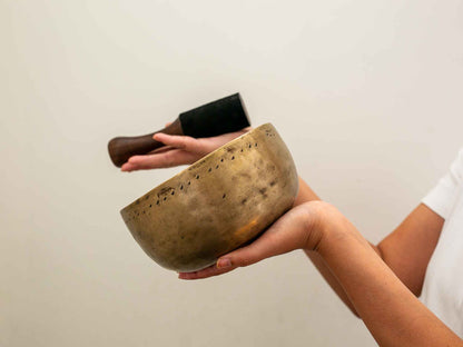 Tara Singing Bowl - Base Note E3 (162 Hz)