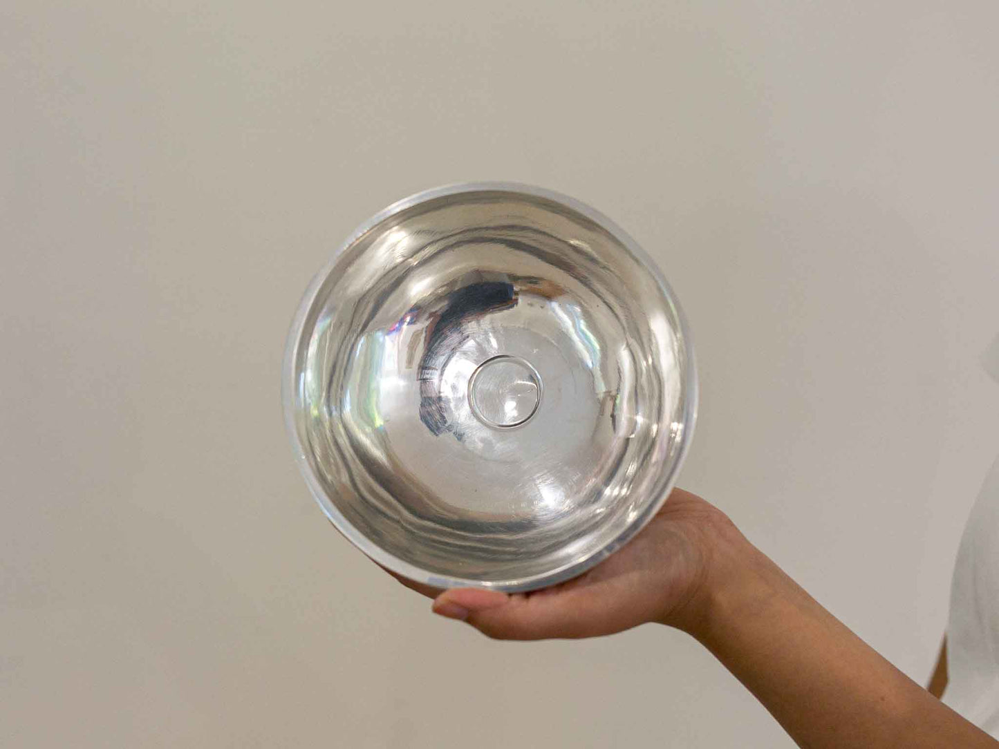 Silver Moon Singing Bowl - Base Note E4 (336Hz)