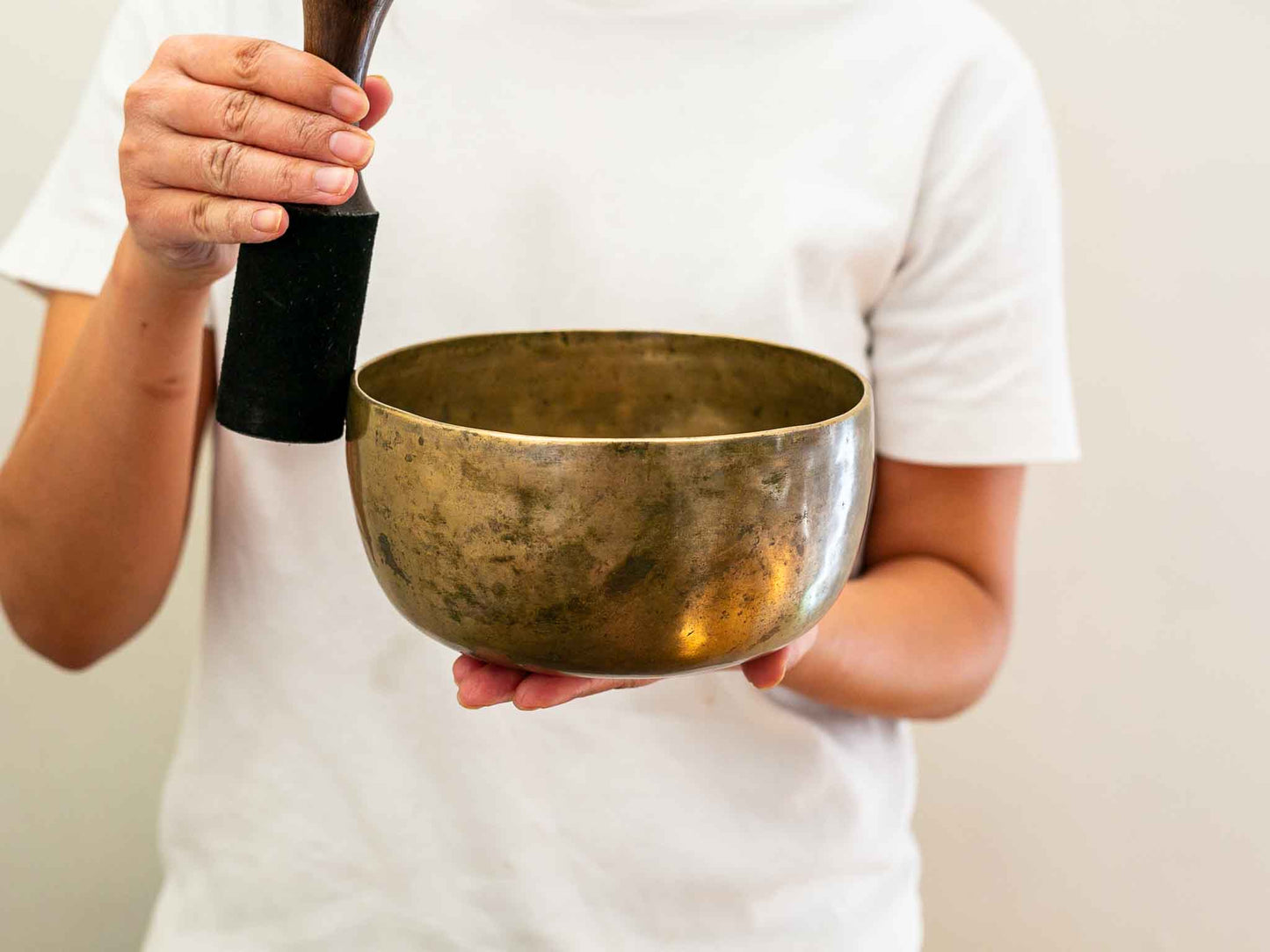 Tara Singing Bowl - Base Note G3 (193 Hz)