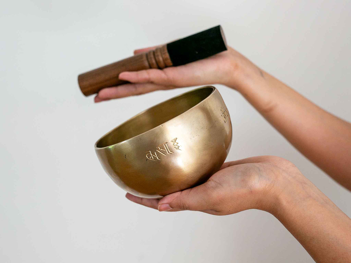 Hand Hammered Moon Singing Bowl - Base Note G#4 425 Hz