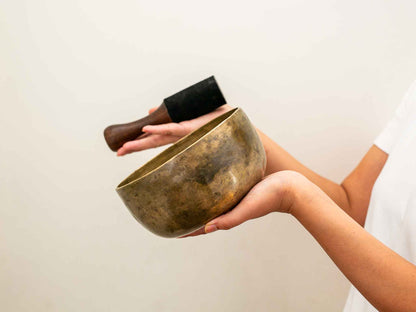 Tara Singing Bowl - Base Note G3 (193 Hz)