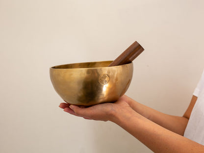 Hand Hammered Moon Singing Bowl - Base Note A3 230 Hz