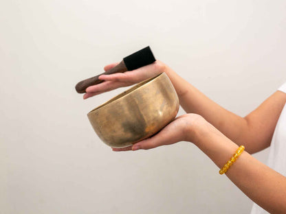 Tara Singing Bowl - Base Note A3 (220 Hz)