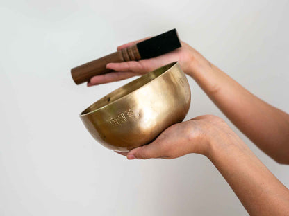 Hand Hammered Moon Singing Bowl - Base Note G#4 310 Hz