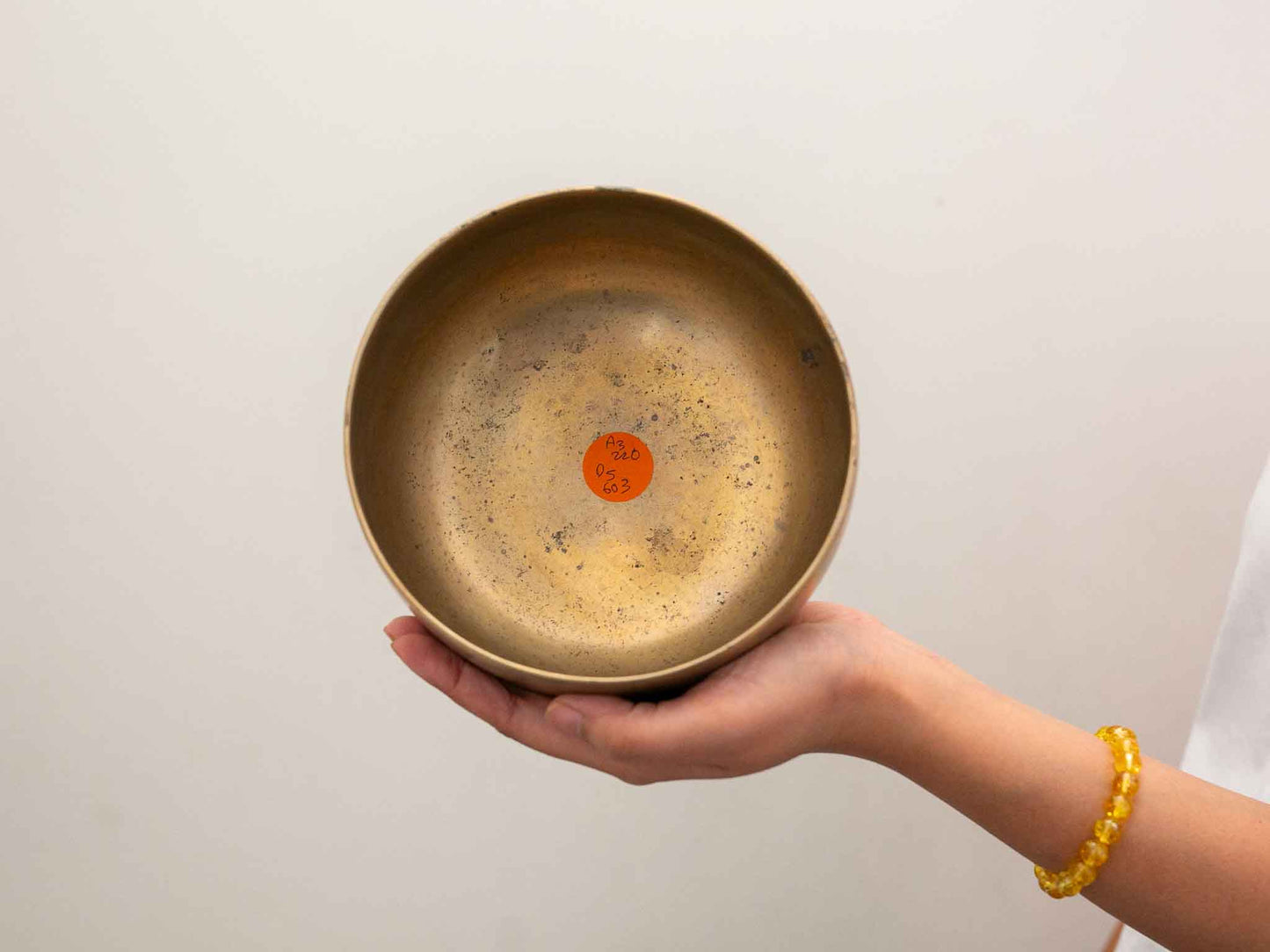 Tara Singing Bowl - Base Note A3 (220 Hz)