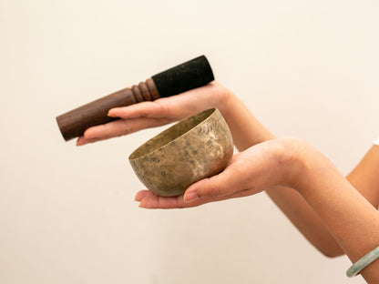Small Tara Singing Bowl - Base Note A#4 (251Hz)