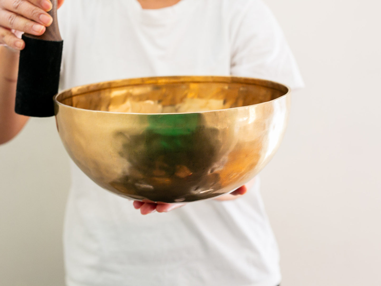 Deep Sounding Hand Hammered Bowl - G#2 103 Hz