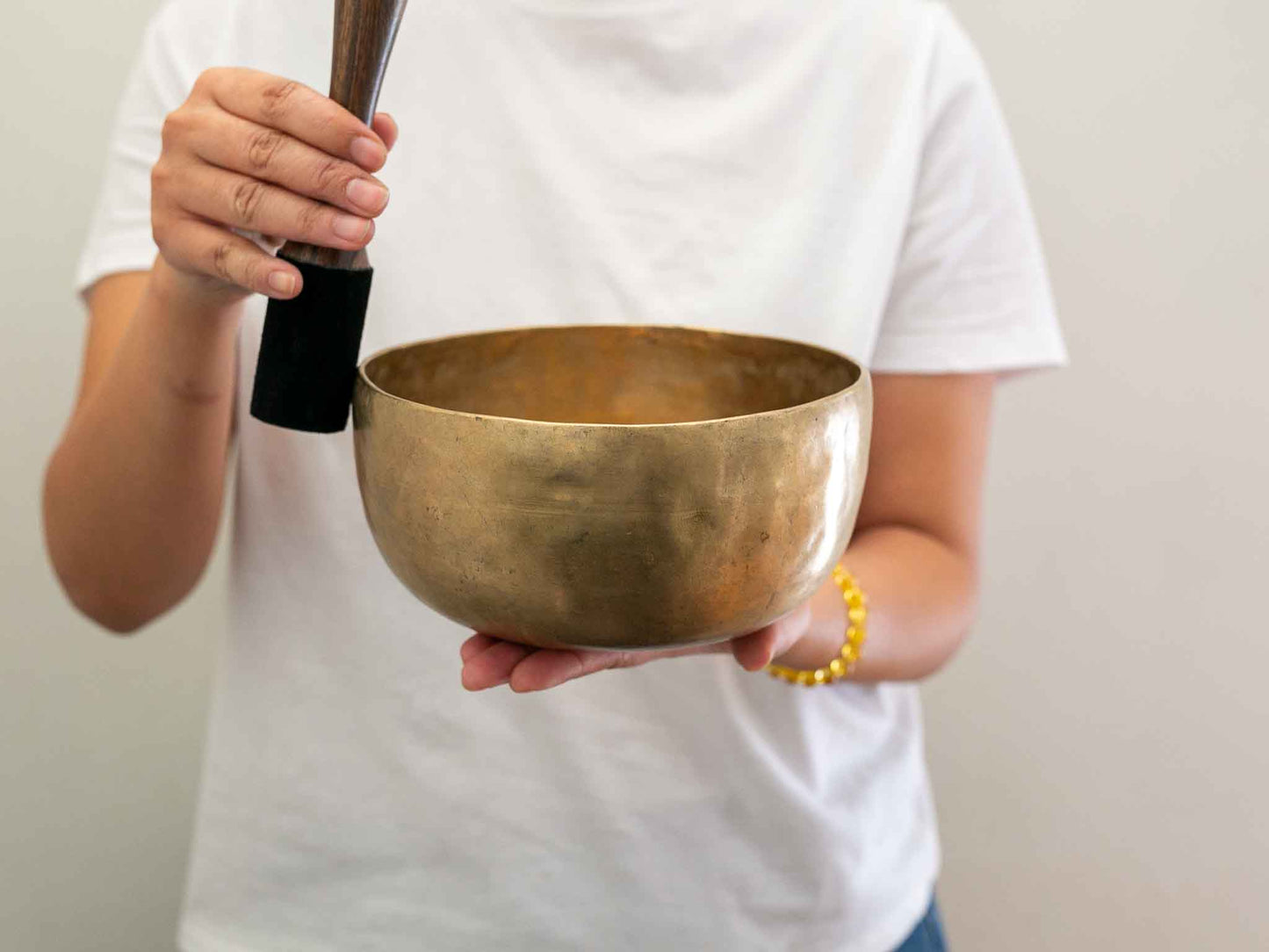 Tara Singing Bowl - Base Note F3 (177 Hz)