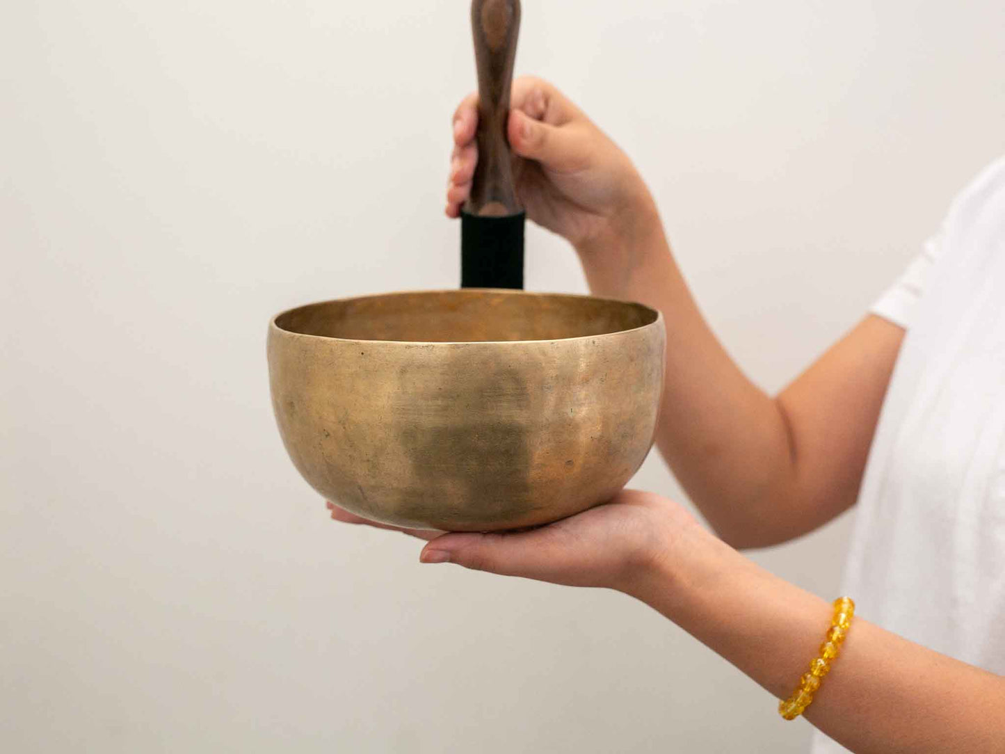 Tara Singing Bowl - Base Note F3 (177 Hz)