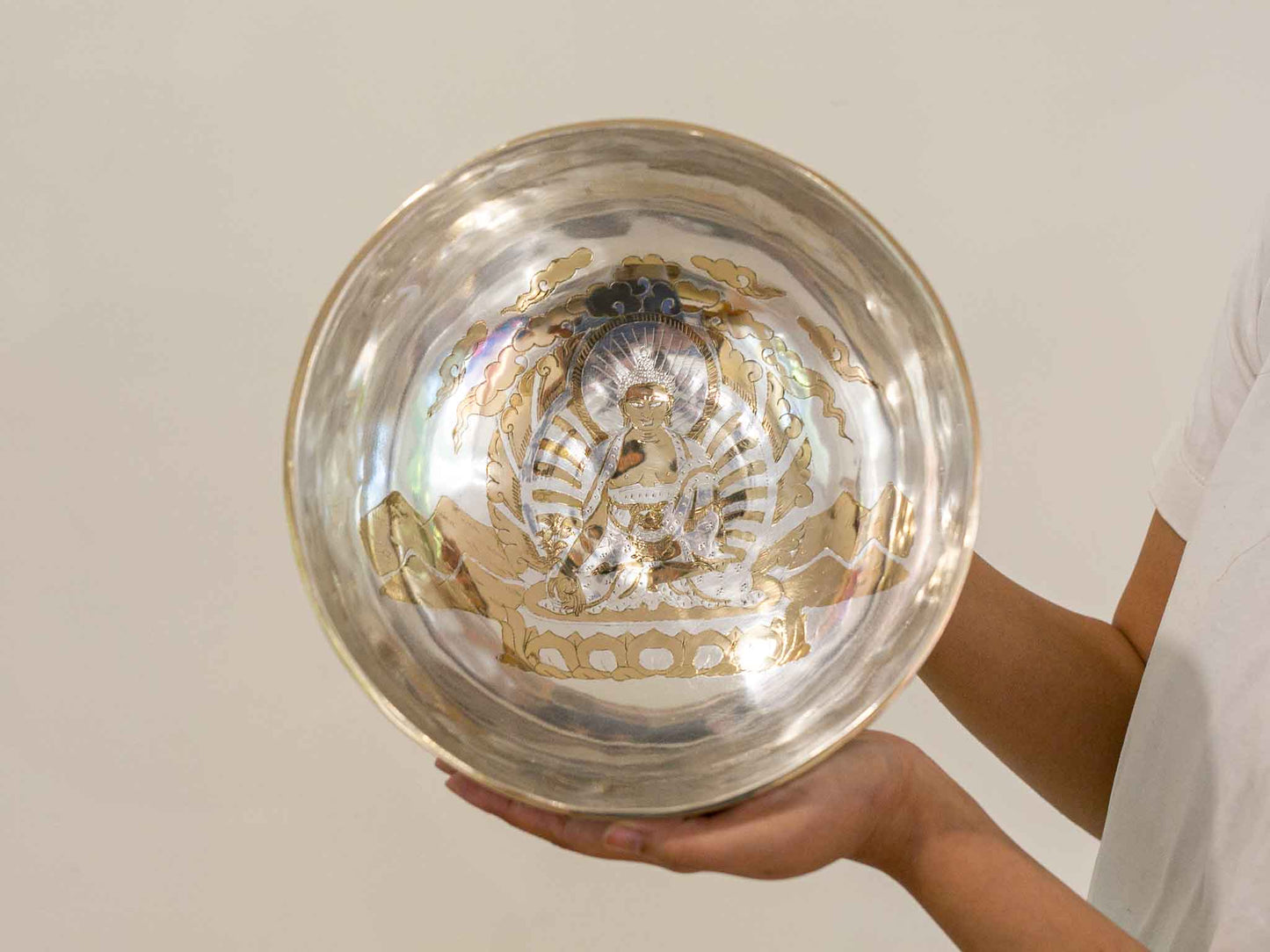 Silver Moon Singing Bowl - Base Note D#3 (153 Hz)