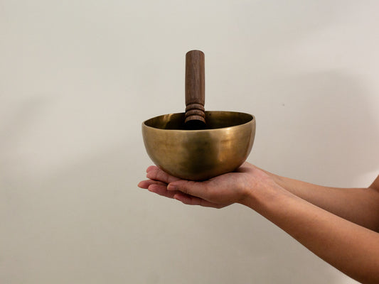 Small Contemporary Flow Singing Bowl - Base note F#4 (367 Hz)