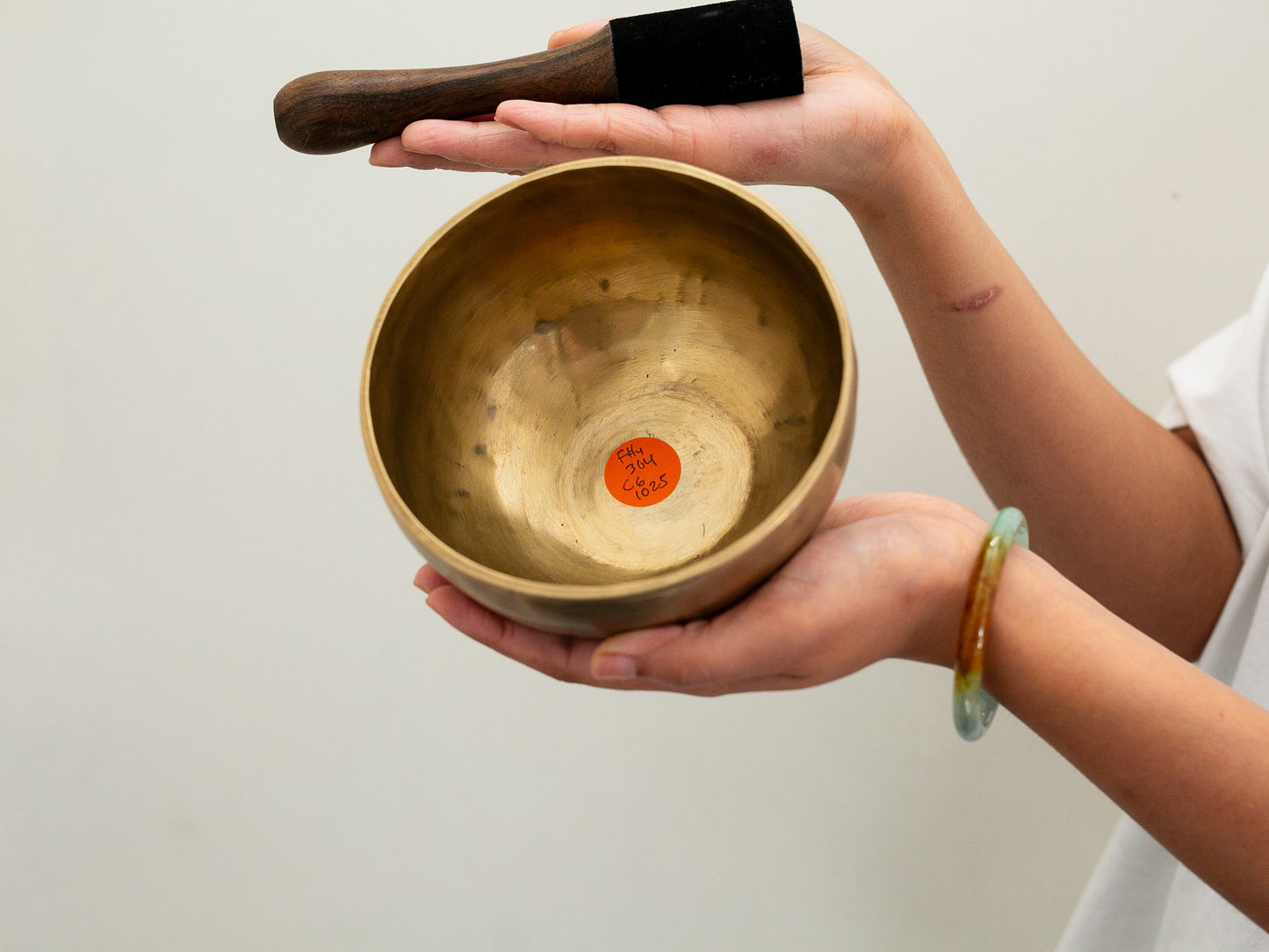 Small Contemporary Flow Singing Bowl - Base note F#4 (364 Hz)