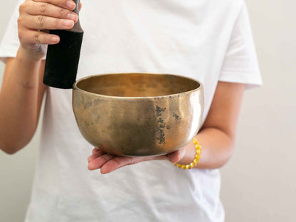 Tara Singing Bowl - Base Note C4 (268 Hz)