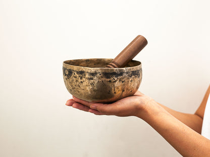 Copre Singing Bowl - F#3 181 Hz