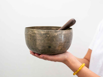 Tara Singing Bowl - Base Note A#3 (228 Hz)