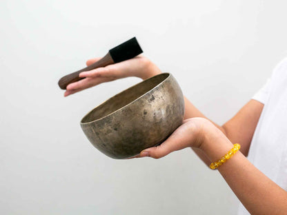 Tara Singing Bowl - Base Note A#3 (226 Hz)