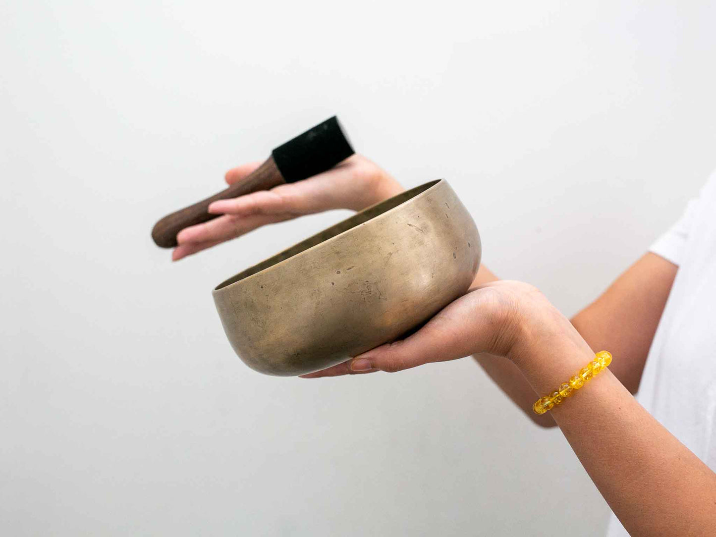 Remuna Singing Bowl - F#3 (182 Hz)
