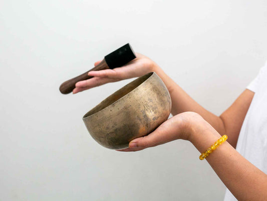 Remuna Singing Bowl - B3 (242 Hz)