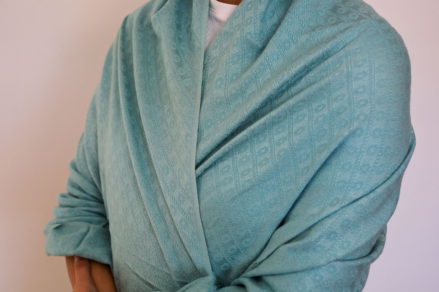 Cashmere and Silk Patterned Shawl (2 Shades)