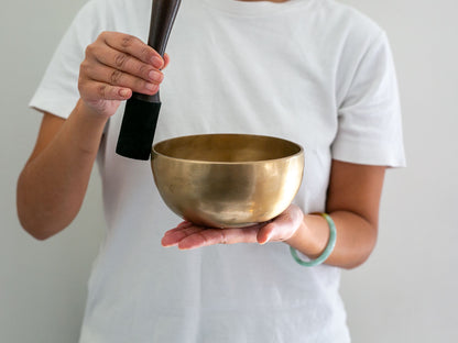 Small Contemporary Flow Singing Bowl - Base note D#3 (158 Hz)