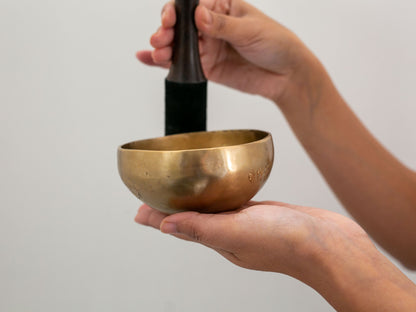 Hand Hammered Moon Singing Bowl - Base Note C#5 562 Hz