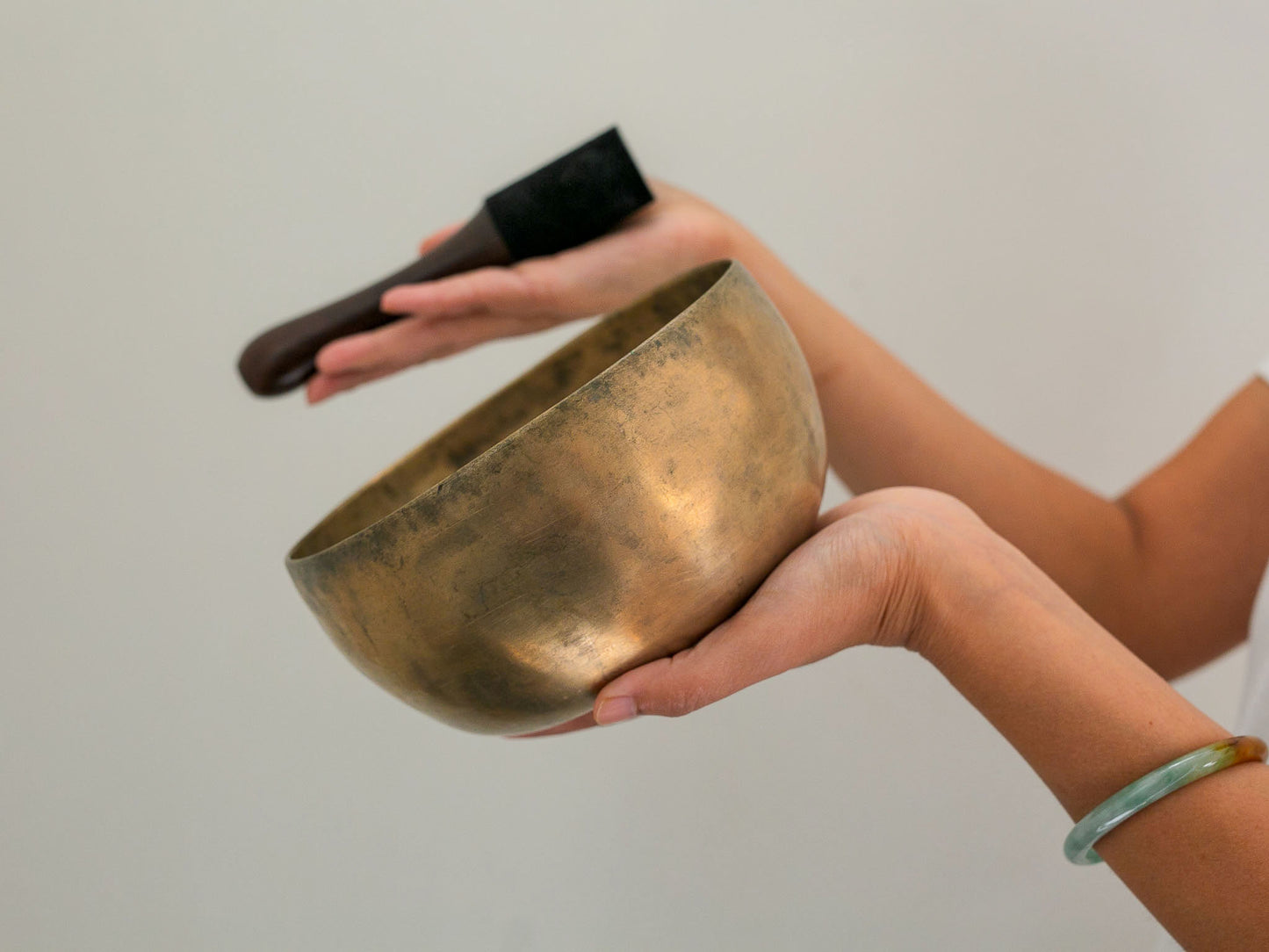 Tara Singing Bowl - Base Note G3 (191 Hz)