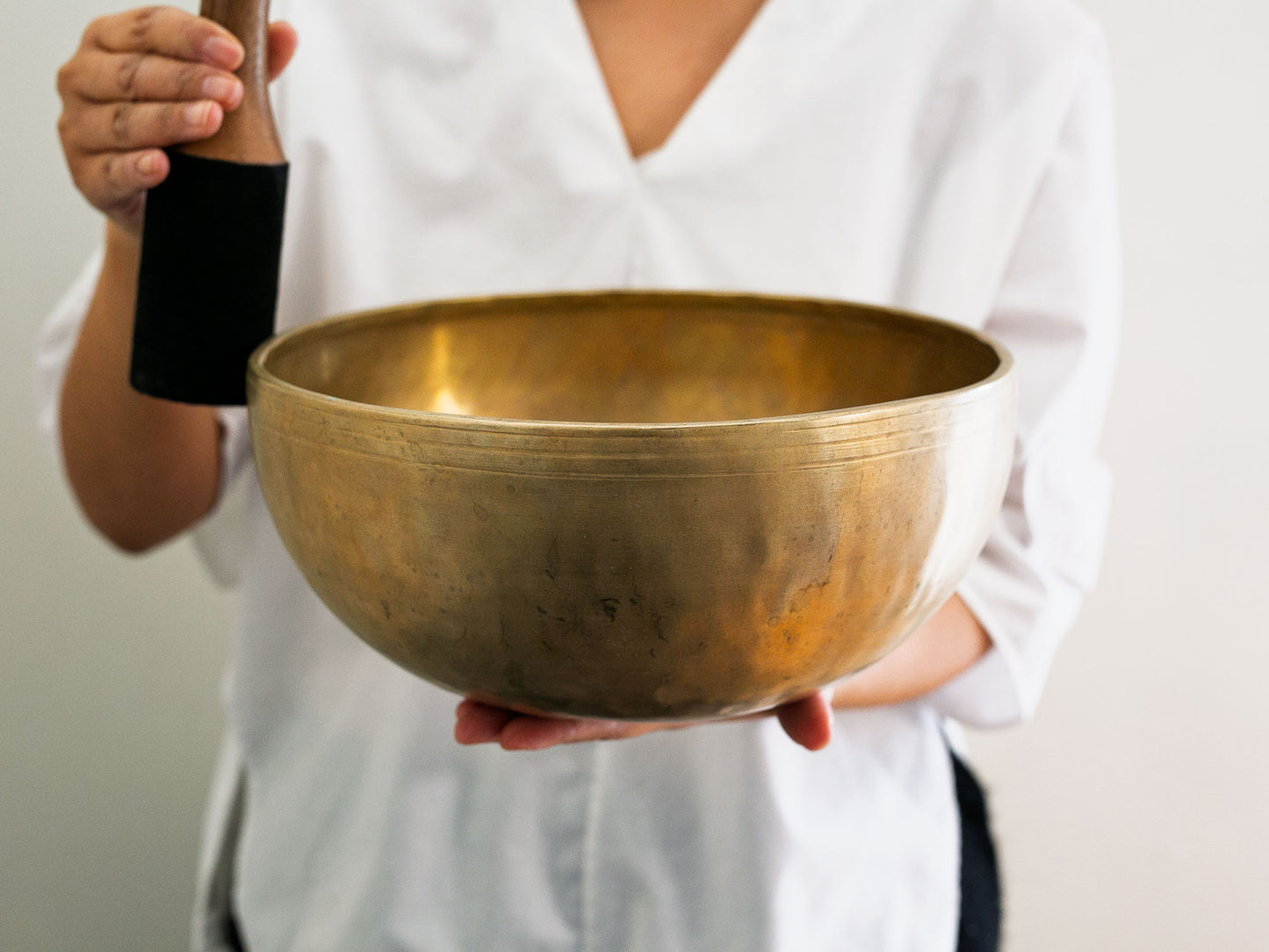 Low and Light Bowl - Base note B2, 123 Hz