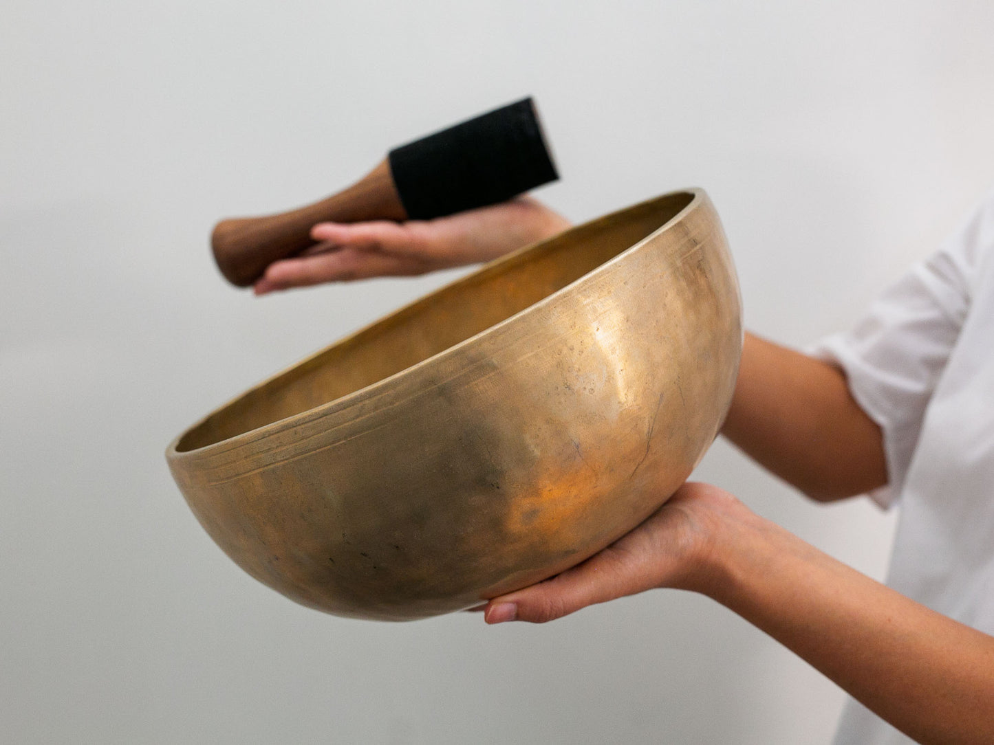 Low and Light Bowl - Base note B2, 123 Hz