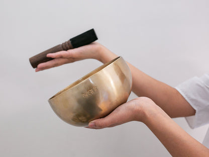 Hand Hammered Moon Singing Bowl - Base Note D3 146 Hz
